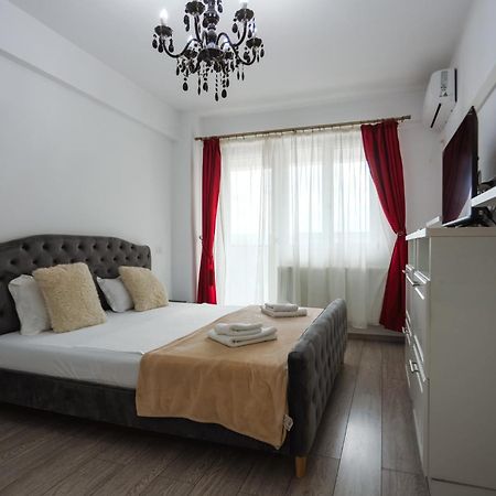 Q Apartament Near Palas Mall Jassy Zewnętrze zdjęcie