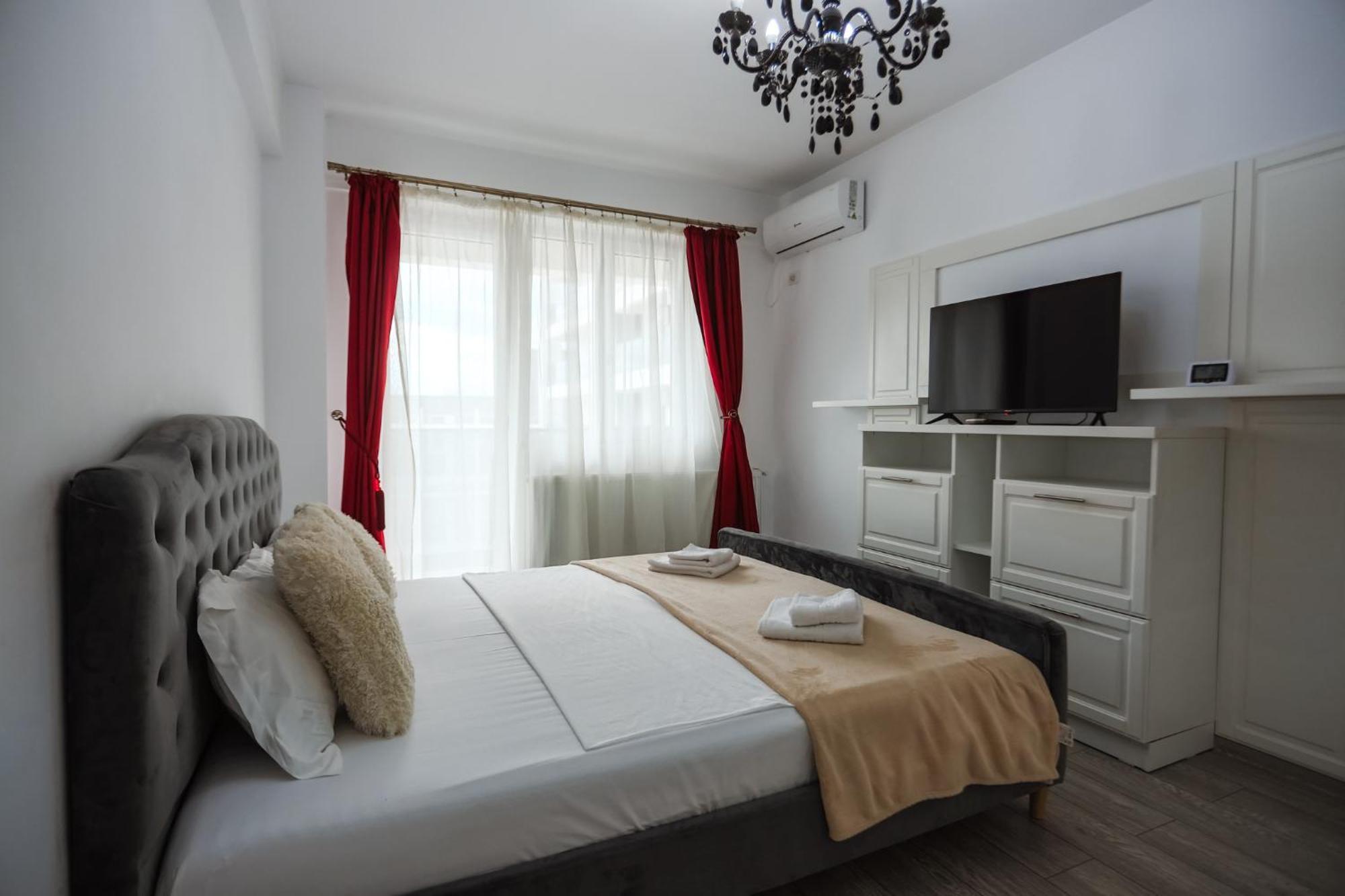 Q Apartament Near Palas Mall Jassy Zewnętrze zdjęcie
